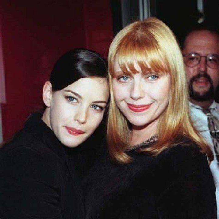 11 Things That Were Trendy 20 Years Ago — PHOTOS
