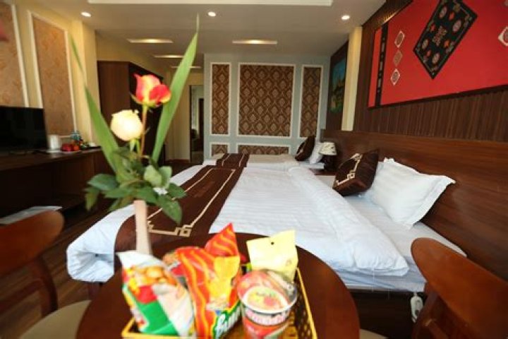 Hotel' & It Explains So Much